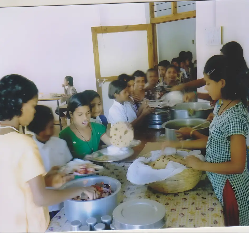 Serving Meals